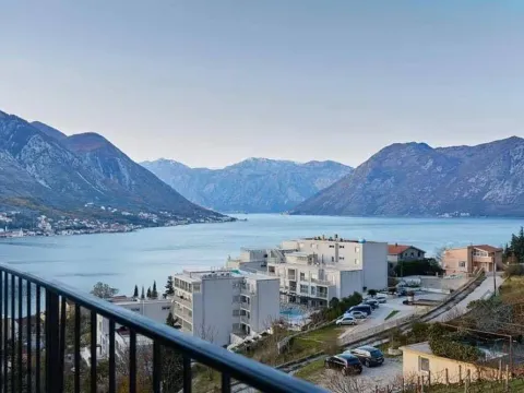 Prodaja, dvosoban stan, 74m², Dobrota, Kotor - image 12