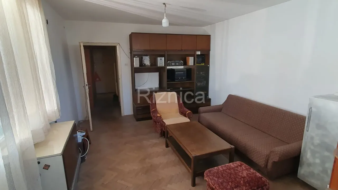 Prodaja, dvosoban stan, 56m², Medijana, Niš
