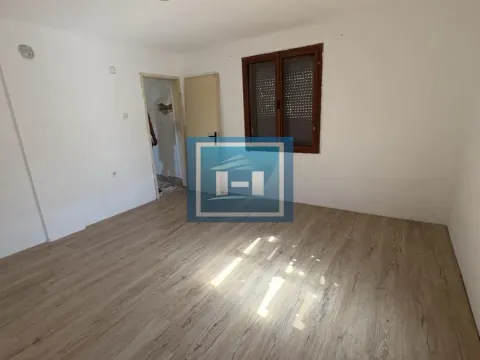 Prodaja, kuća, 80m², Majur, Jagodina - image 2