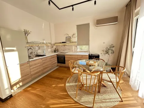 Sale, apartment, 76m², Budva, Crna Gora - image 2