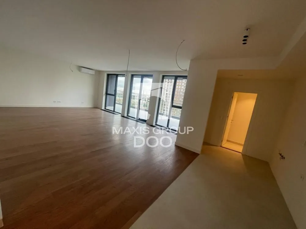 Sale, apartment, 190m², Savski Venac, Beograd