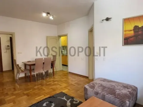 Stan in Južni Bulevar