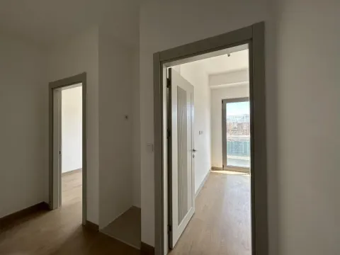 Prodaja, dvosoban stan, 74m², Bar, Crna Gora - image 7