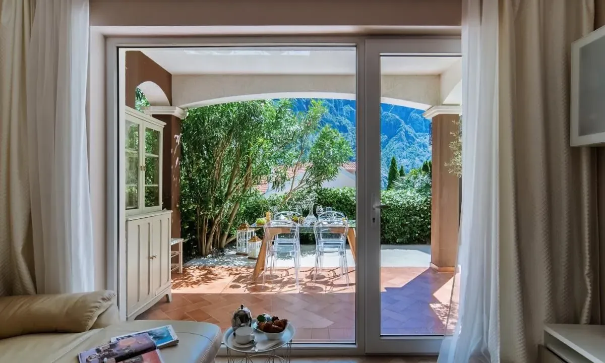 Prodaja, dvosoban stan, 63m², Orahovac, Kotor