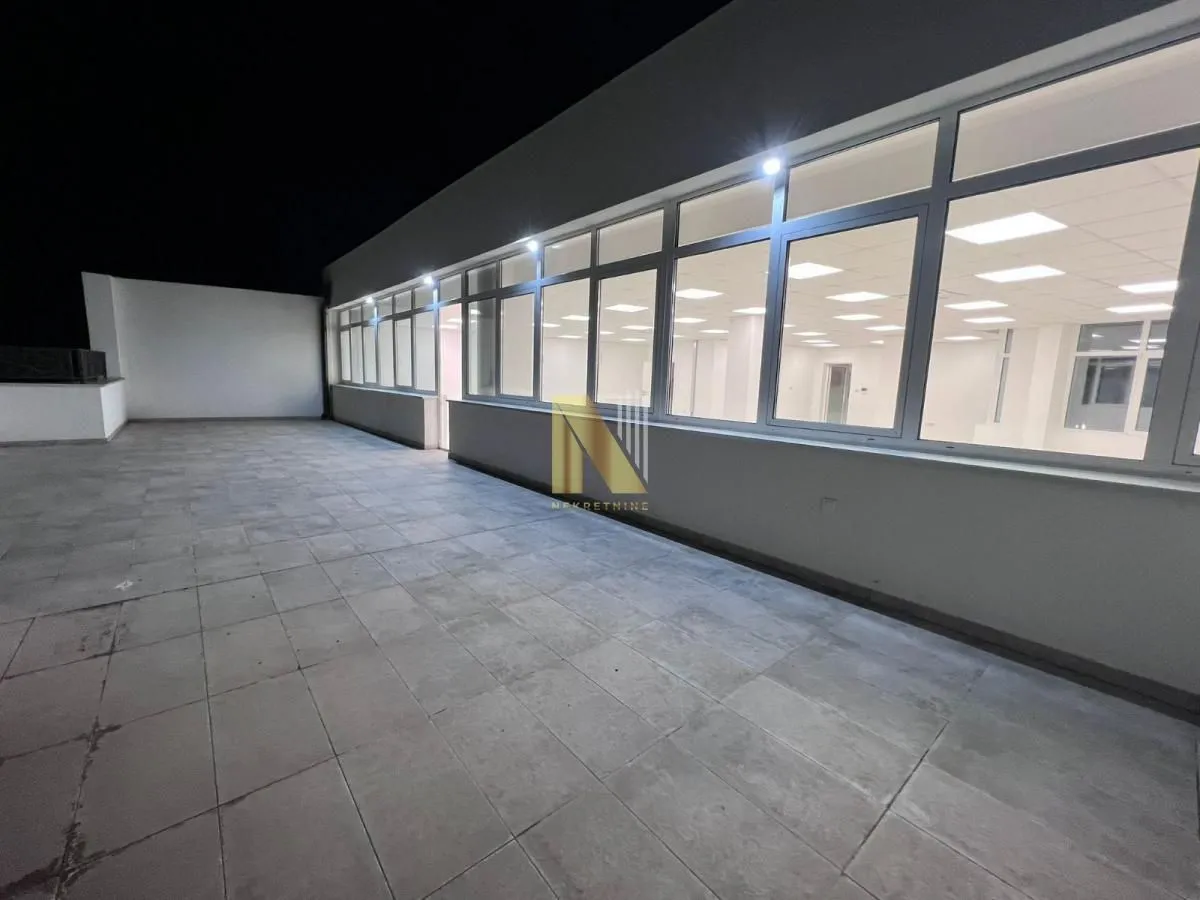 Sale, office space, 1867m², Telep, Novi Sad Sve Podlokacije