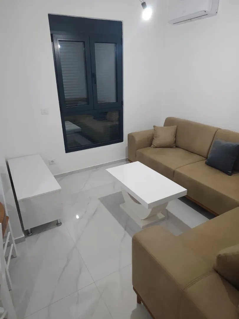 Rent, one bedroom apartment, 44m², Čeluga, Bar
