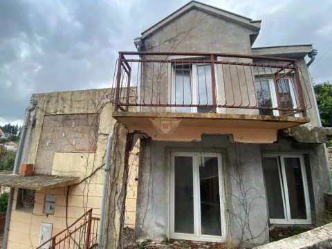 Prodaja, kuća, 162m², Herceg Novi, Crna Gora