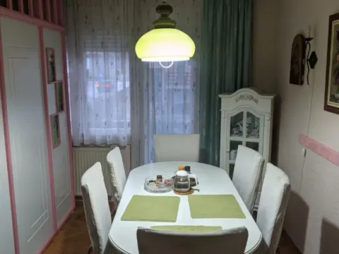 Prodaja, kuća, 274m², Tavrića obori, Jagodina - image 4