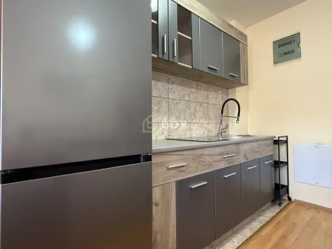 Izdavanje, jednosoban stan, 25m², Niš, Srbija - image 5