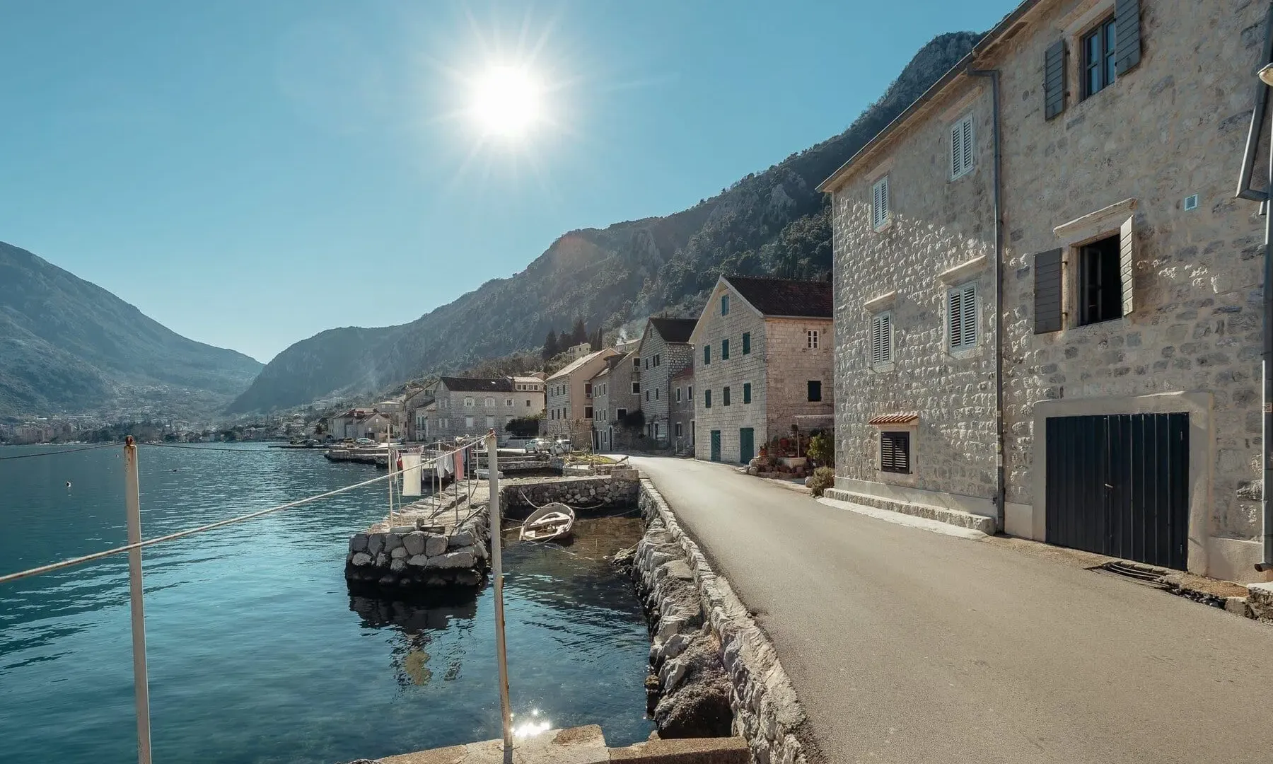 Rent, house, 90m², Muo, Kotor