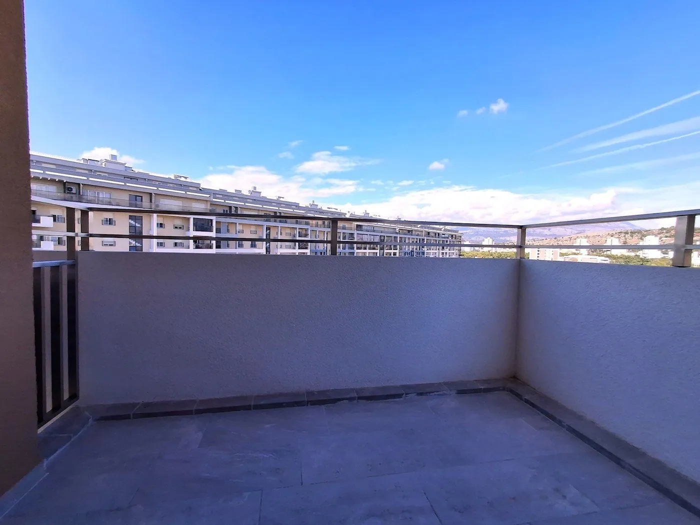 Rent, apartment, 72m², Central Point, Podgorica
