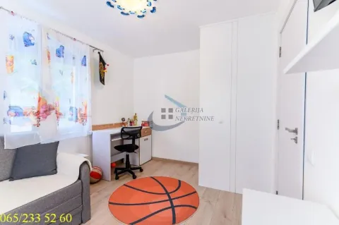 Prodaja, trosoban stan, 62m², Stari Grad, Beograd - image 13