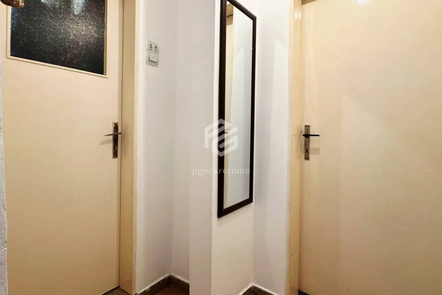 Prodaja, jednosoban stan, 36m², Cetinje, Crna Gora