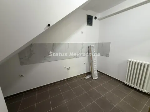 Prodaja, garsonjera, 21m², Sremska Kamenica, Petrovaradin - image 10