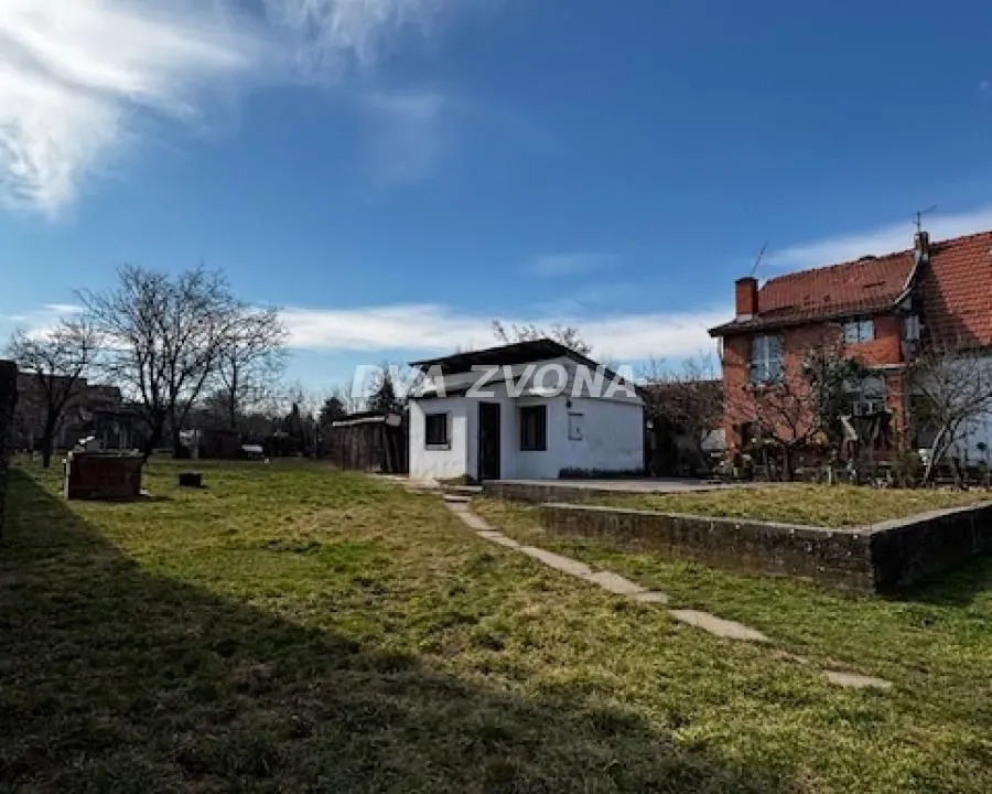 Sale, land lot, 700m², Čortanovci, Inđija