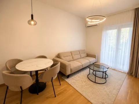 Izdavanje, jednosoban stan, 35m², Zabjelo, Podgorica - image 2