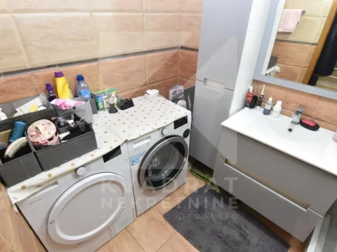 Prodaja, trosoban stan, 113m², Preko Morače, Podgorica - image 13