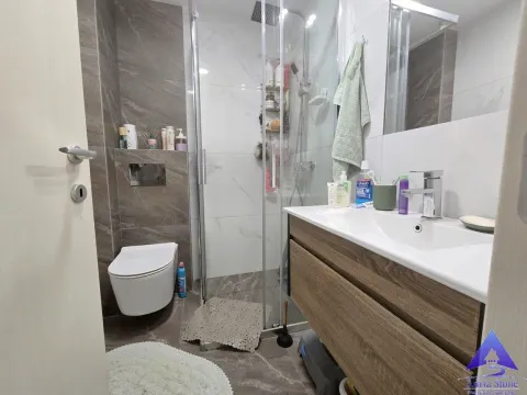 Prodaja, dvosoban stan, 55m², Rozino, Budva - image 11