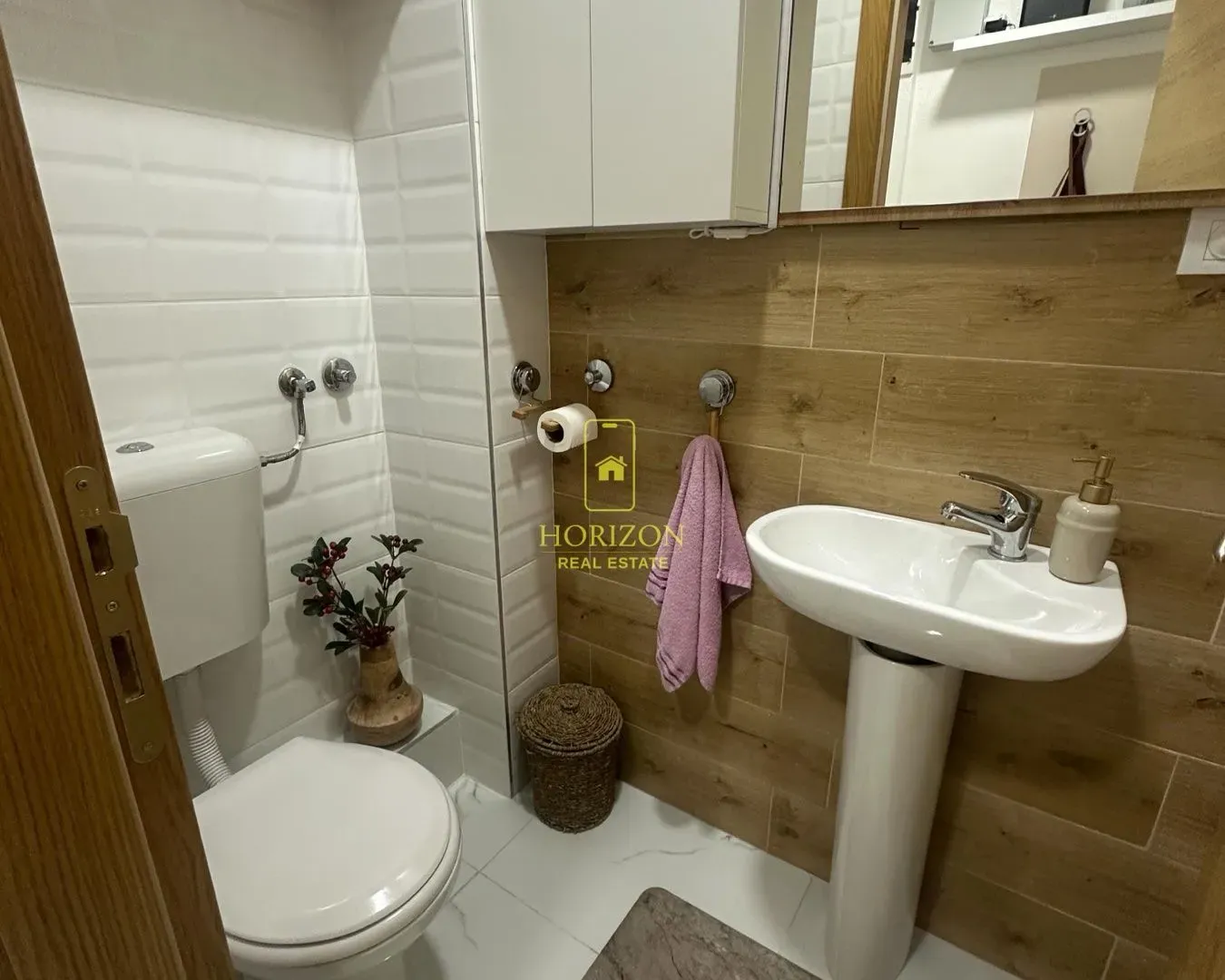 Sale, three bedroom apartment, 89m², Autobuska stanica, Podgorica