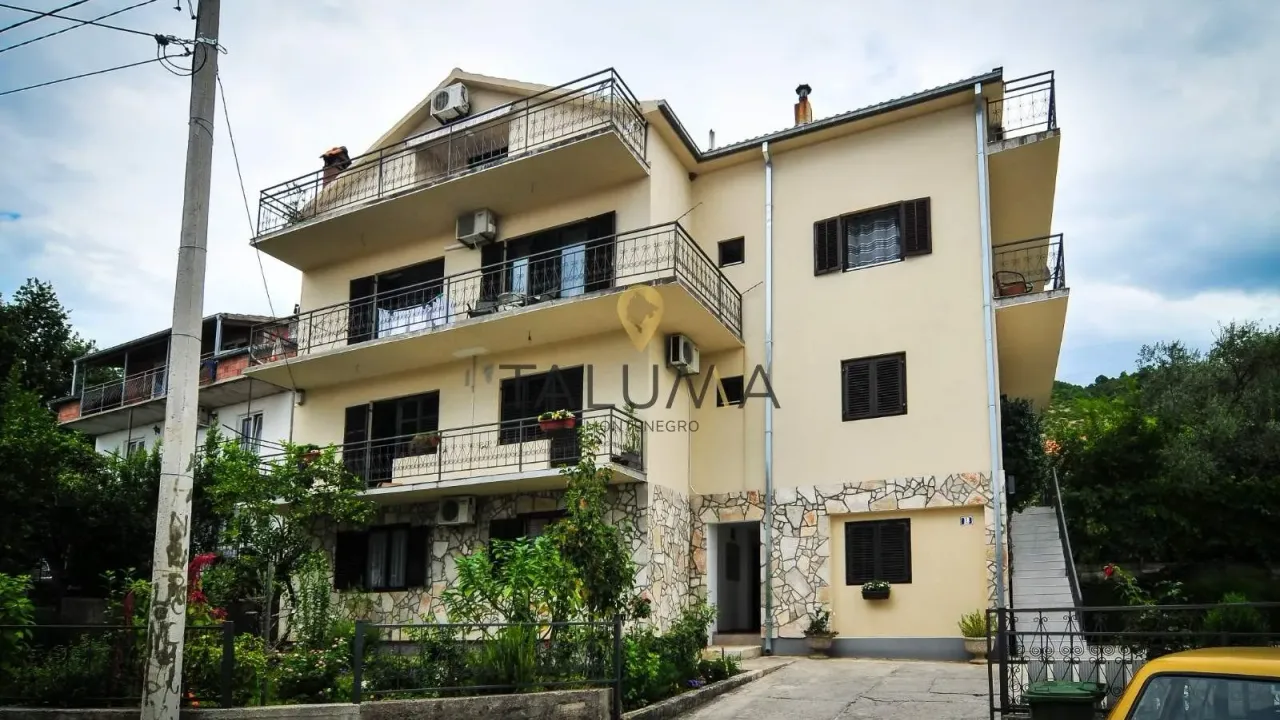 Sale, house, 525m², Marići, Tivat