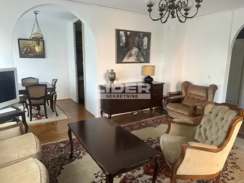 Izdavanje, četvorosoban stan, 98m², Čukarica, Beograd