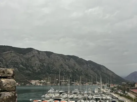Prodaja, jednosoban stan, 42m², Stari Grad Kotor, Kotor - image 21