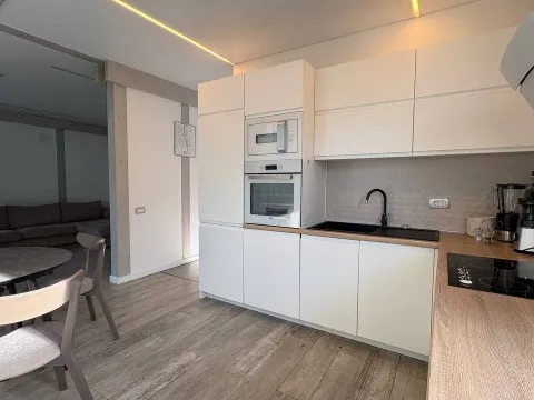 Prodaja, kuća, 487m², Mrčevac, Tivat - image 9