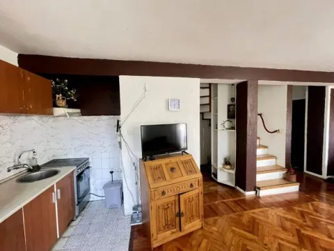 Sale, two bedroom apartment, 65m², Savski Venac, Beograd - image 6