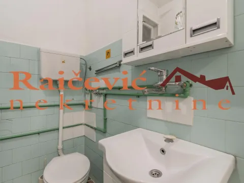 Prodaja, dvosoban stan, 57m², Centar, Stara Pazova - image 17