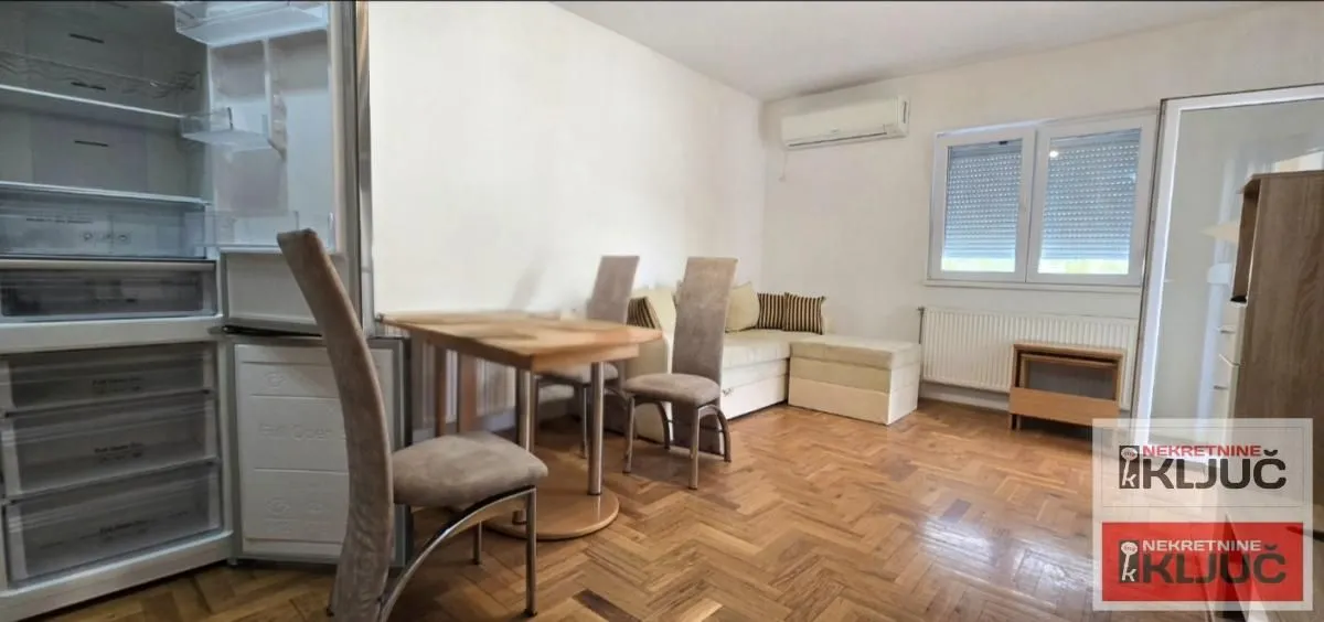 Izdavanje, trosoban stan, 67m², Adice, Novi Sad Sve Podlokacije