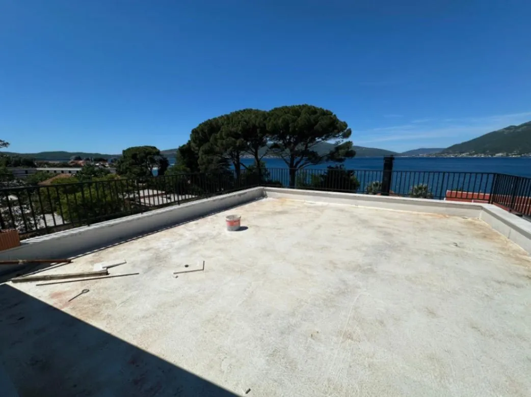 Prodaja, kuća, 500m², Donja Lastva, Tivat