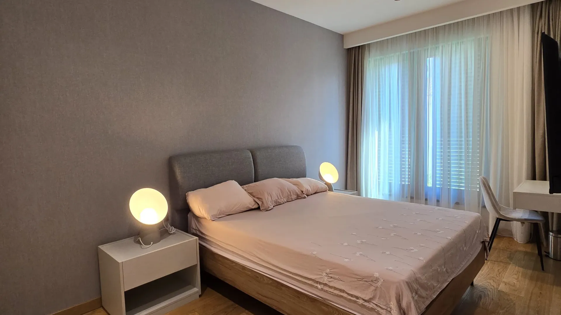 Izdavanje, trosoban stan, 85m², Vezirov Most, Podgorica
