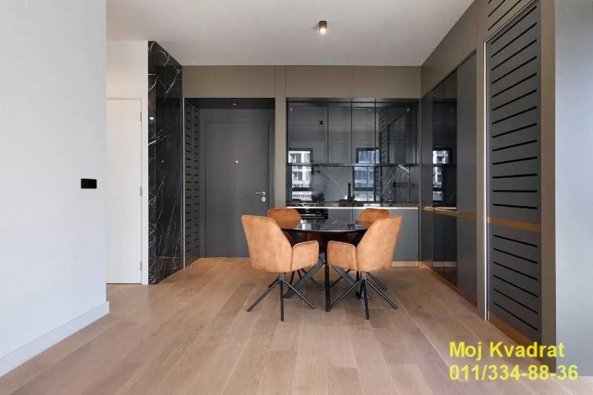 Prodaja, dvosoban stan, 56m², Savski Venac, Beograd