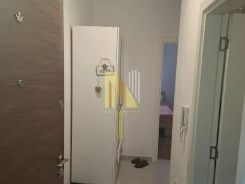 Rent, one bedroom apartment, 37m², Rotkvarija, Novi Sad Sve Podlokacije - image 9