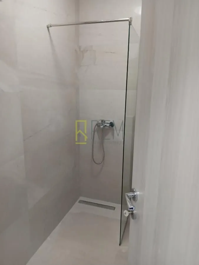 Izdavanje, poslovni prostor, 61m², Centar, Podgorica