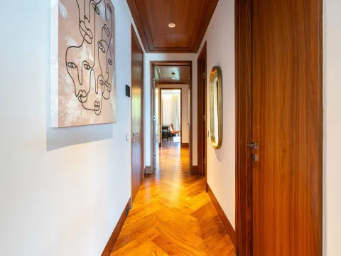 Sale, four bedroom apartment, 350m², Porto Montenegro, Tivat - image 12