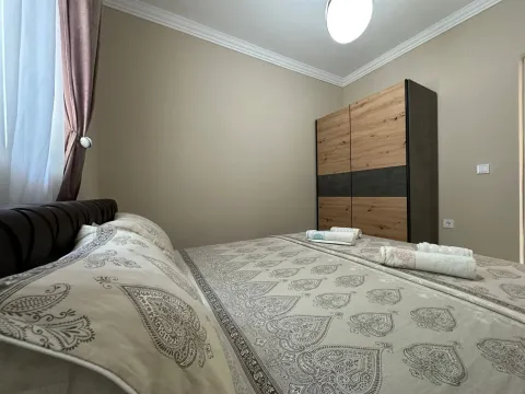 Rent, two bedroom apartment, 70m², Mažina, Tivat - image 7