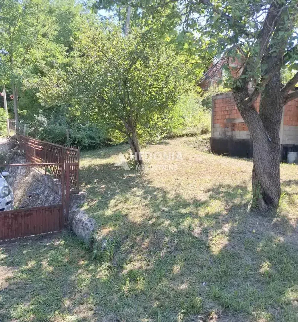Prodaja, plac, 800m², Mionica, Srbija