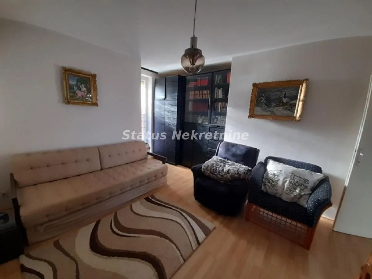 Prodaja, kuća, 360m², Sremska Kamenica, Petrovaradin