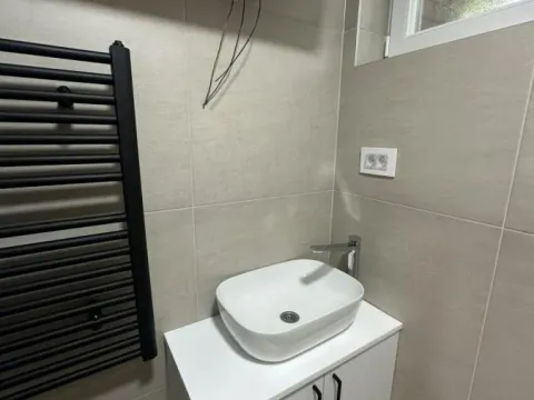 Izdavanje, trosoban stan, 55m², Grbavica, Novi Sad Sve Podlokacije - image 11