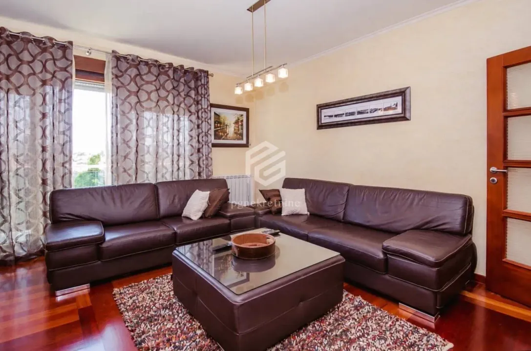 Rent, two bedroom apartment, 88m², Gorica C, Podgorica