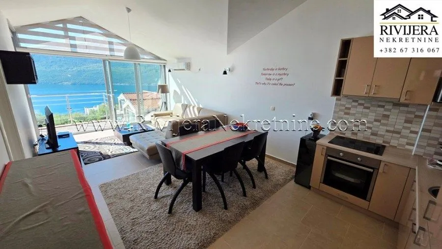 Prodaja, dvosoban stan, 71m², Đenovići, Herceg Novi
