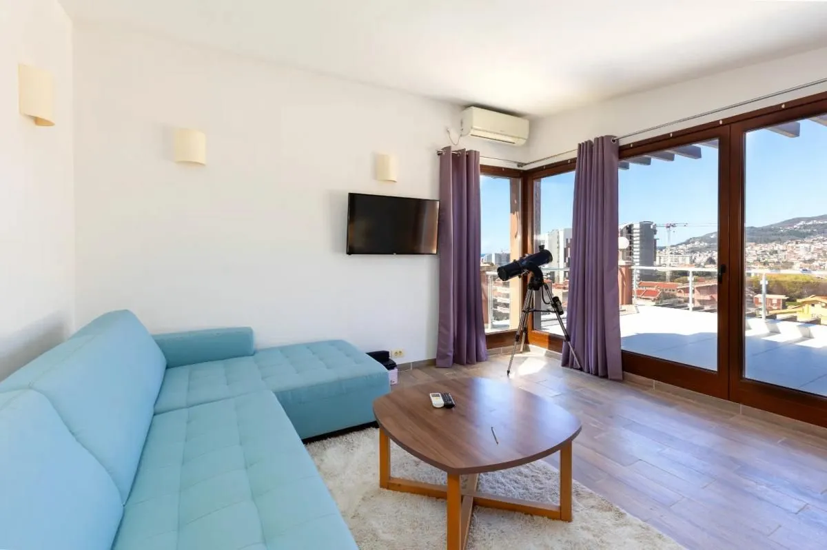 Sale, house, 221m², Bjeliši, Bar
