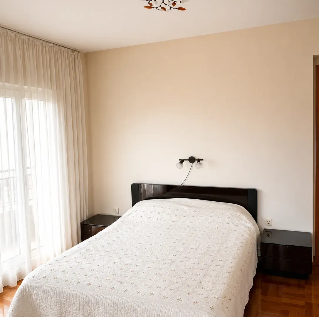 Izdavanje, trosoban stan, 103m², Pobrežje, Podgorica