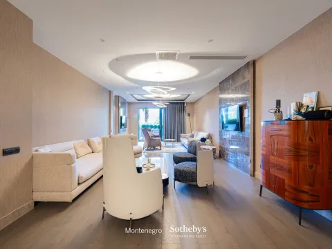 Prodaja, dvosoban stan, 300m², Đuraševići, Tivat - image 5