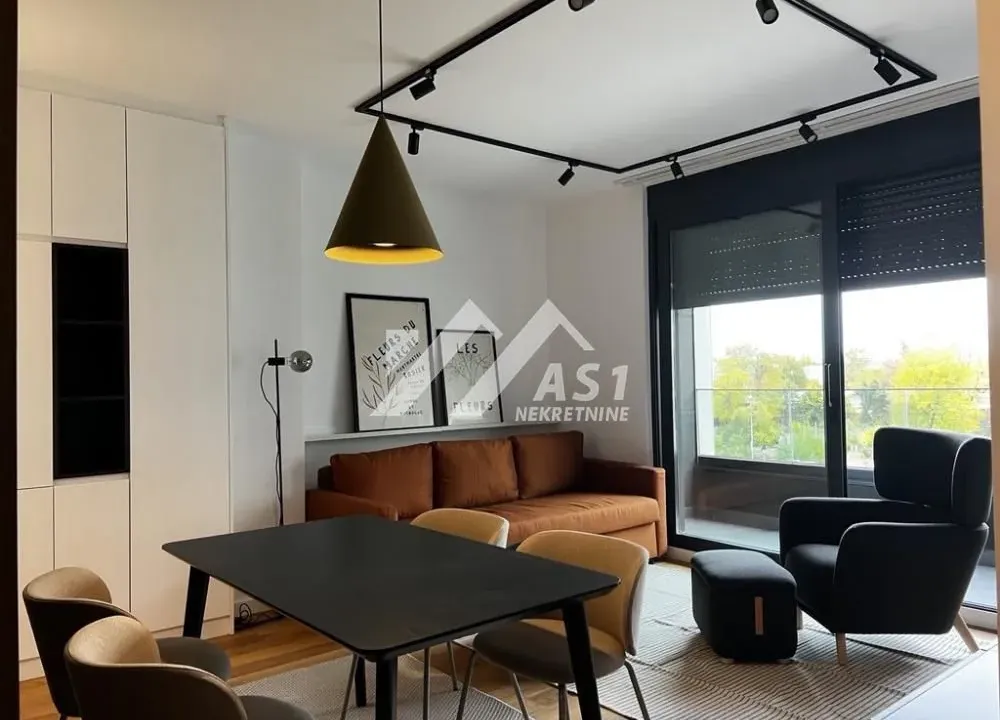 Izdavanje, dvosoban stan, 44m², Sajam, Novi Sad Sve Podlokacije