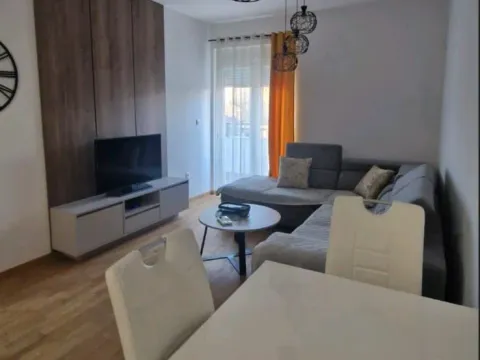 Prodaja, jednosoban stan, 44m², Pobrežje, Podgorica - image 6