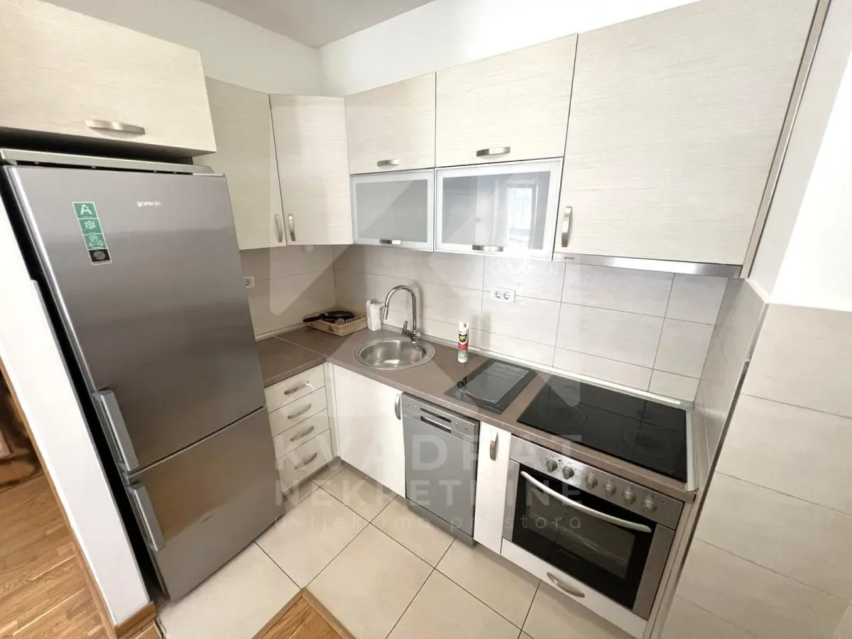 Rent, one bedroom apartment, 54m², City Kvart, Podgorica