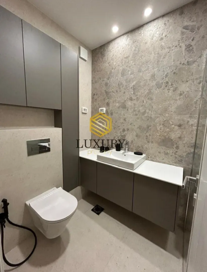 Rent, two bedroom apartment, 108m², Central Point, Podgorica