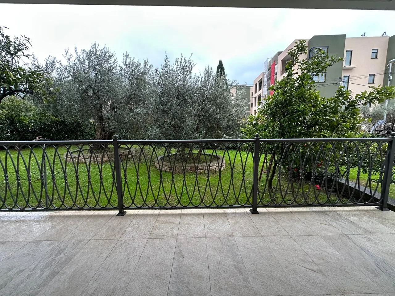 Izdavanje, dvosoban stan, 90m², Čeluga, Bar